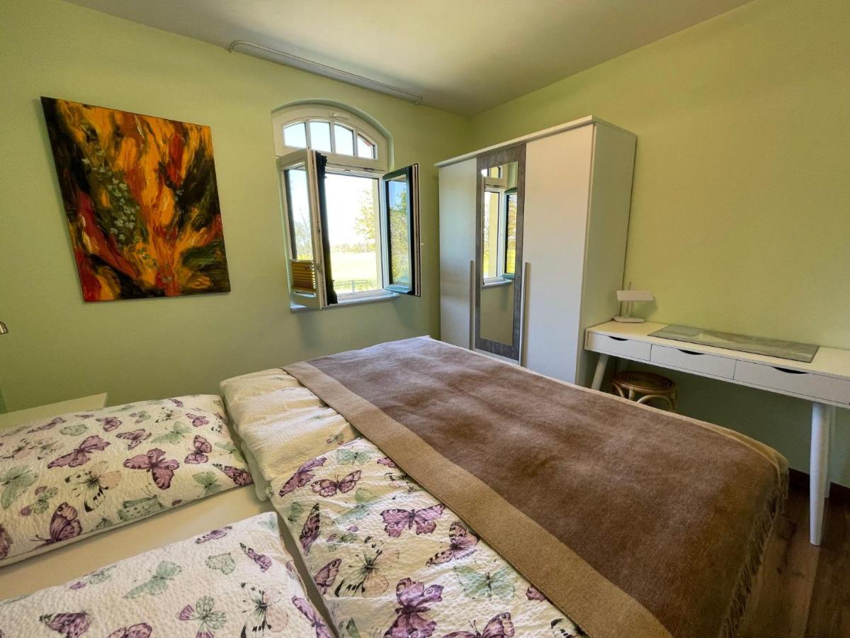 Apartment Altherscher Hof-4 By Interhome Zarrentin  エクステリア 写真